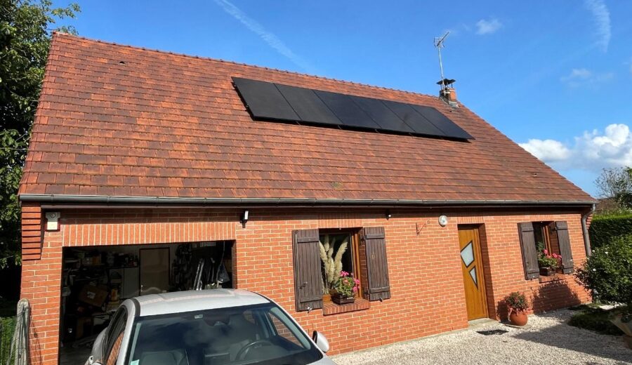 installation de panneaux solaire sur une maison de Carvin